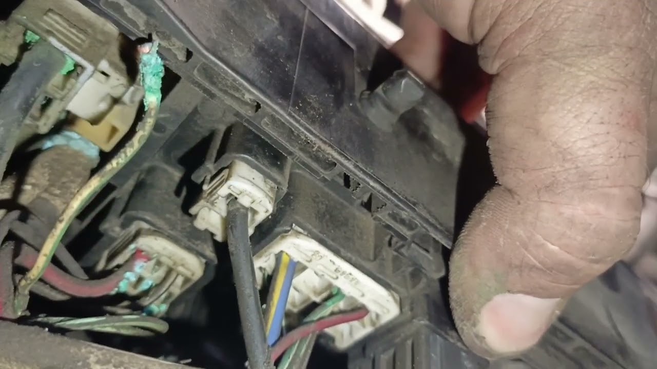Toyota Nadia нет запуска. Нет питание катушек и бензонасоса