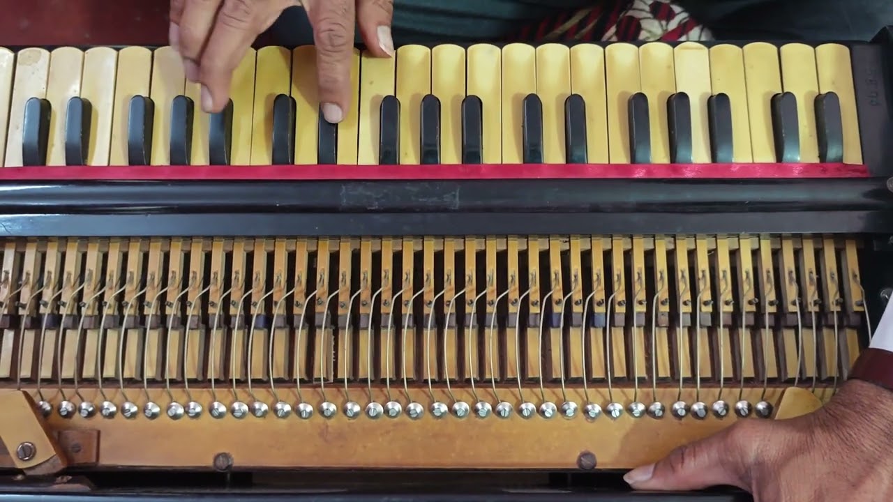 (SOLD) (130)Paris Sound,Jivenlal kanji mistri and son's Palitana B/M 42/42, Price 13500,9935738085