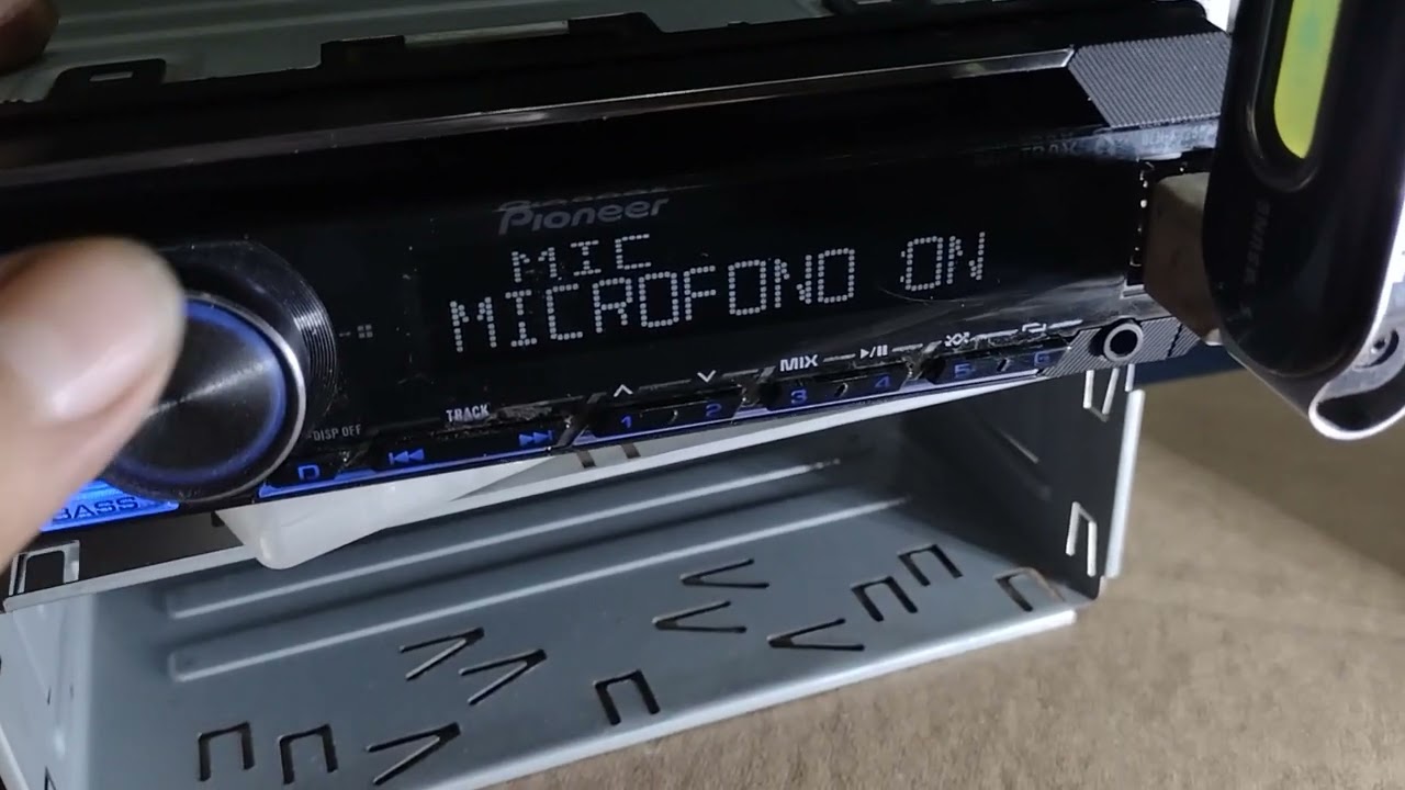 autoestereo Pioneer modelo DEH-S4250BT
