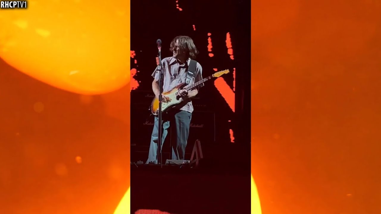 John Frusciante&rsquo;s Guitar Tone Is Amazing! (Seattle 2022)