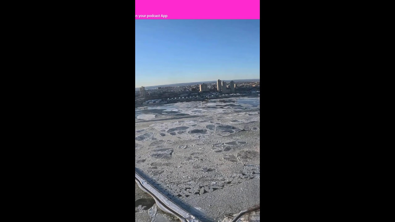 LIVE: Massive Hudson River Ice Floes in NYC – Arctic Blast Freeze! ❄️ 📱