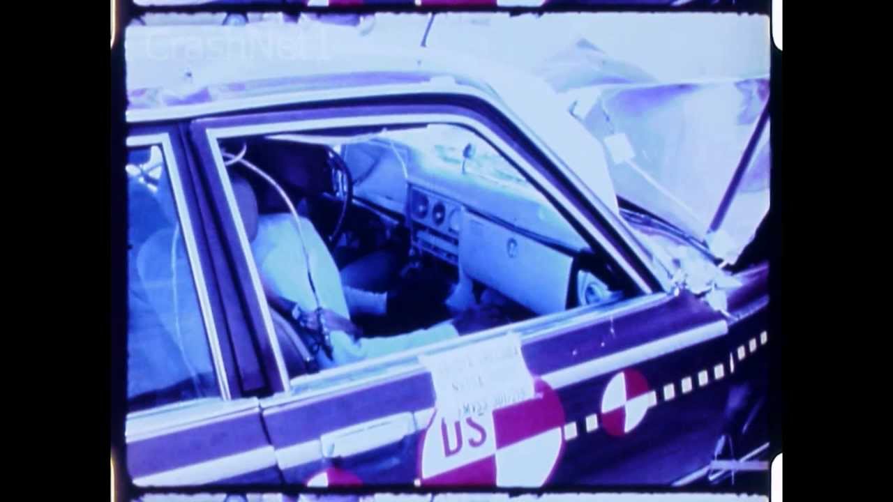 Toyota Cressida | 1978 | Frontal Crash Test | NHTSA | CrashNet1