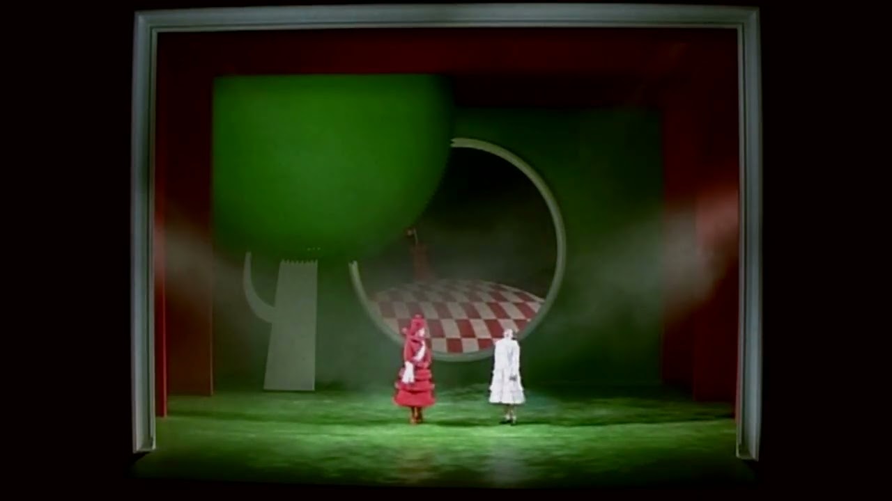 Royal Shakespeare Company: Through the Looking Glass (2001)