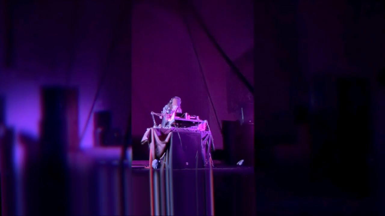 Live - ReSacralisation de la chapelle- YoGribz ft Johan Cantournet - Downtempo, HipHop, Noise