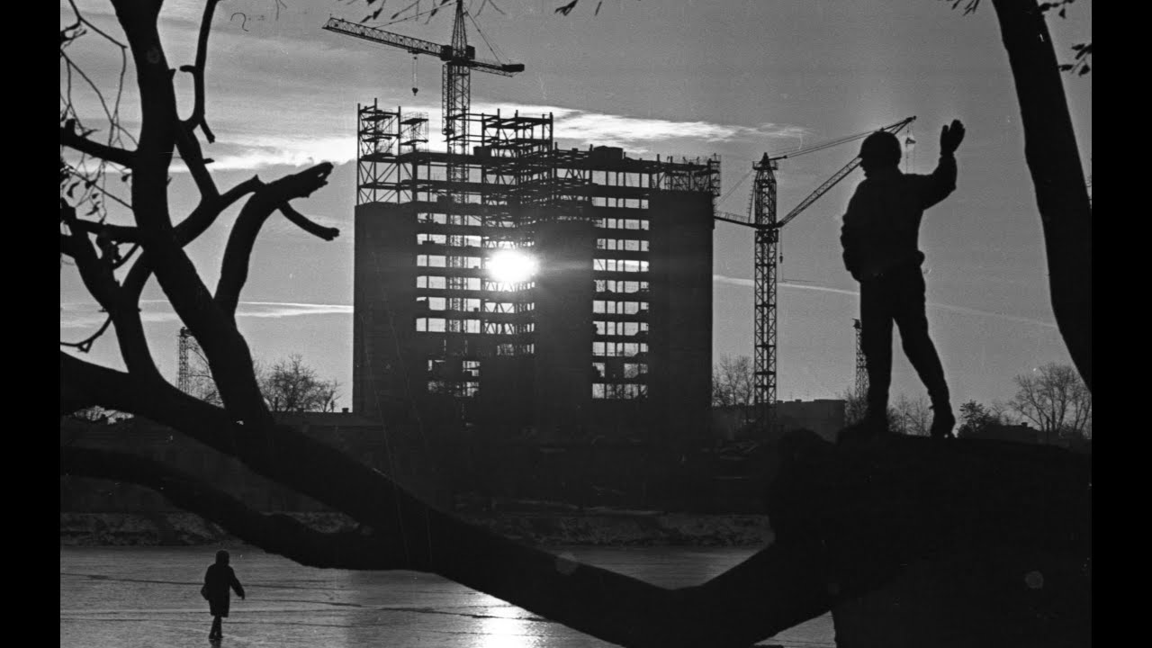 Новостроек лесами украшен… Образ Свердловска в фотографиях Анатолия Грахова. Лекция Ольги Колчиной