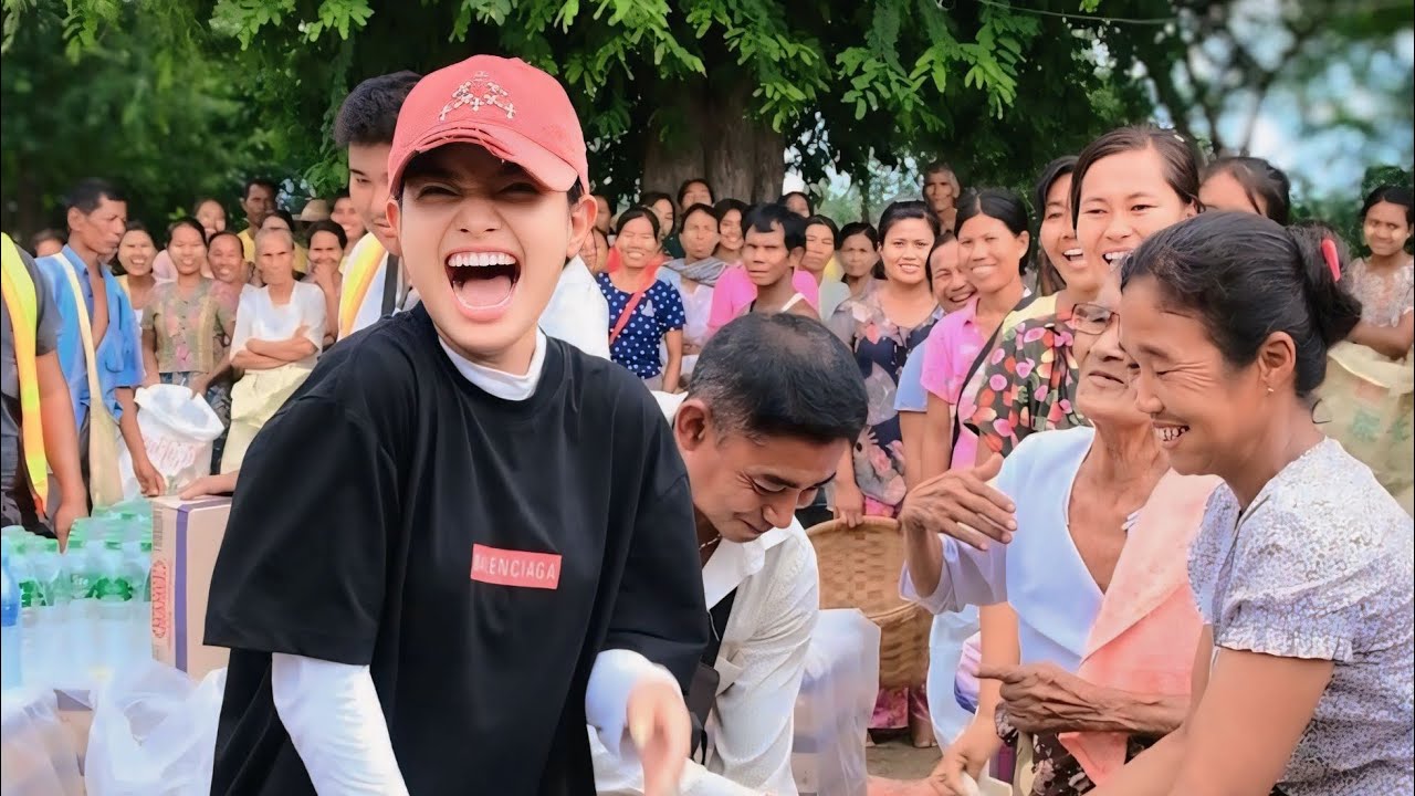 တစ်ရွာလုံး ထွက်ကြိုကြတာ သပြေခက်တွေနဲ့ ပျော်နေကြတာ ကိုယ်လာတော့ 🙏🙏🙏