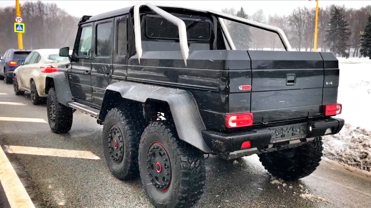Гелик 6x6 за 60 млн!) BRABUS G700 6x6 (Mercedes G 63 AMG 6x6) + G 500 4x4 и BRABUS 7.3S W140! тест:)