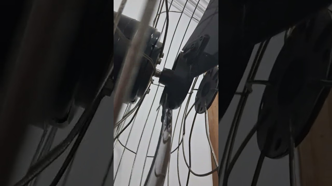 Ventiladores de coluna Ventisilva VCL preto cromado anos 90/2000