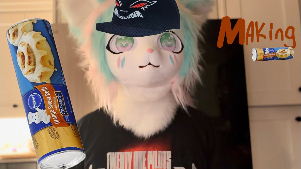 Making cinnamon rolls in fursuit