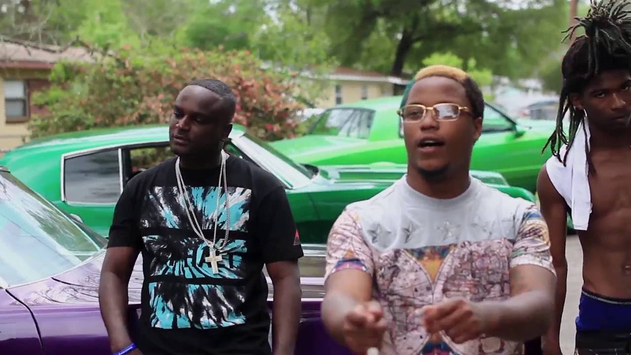 Dirt Banga - Round Me ft. Lil One (VERT MUZIK)