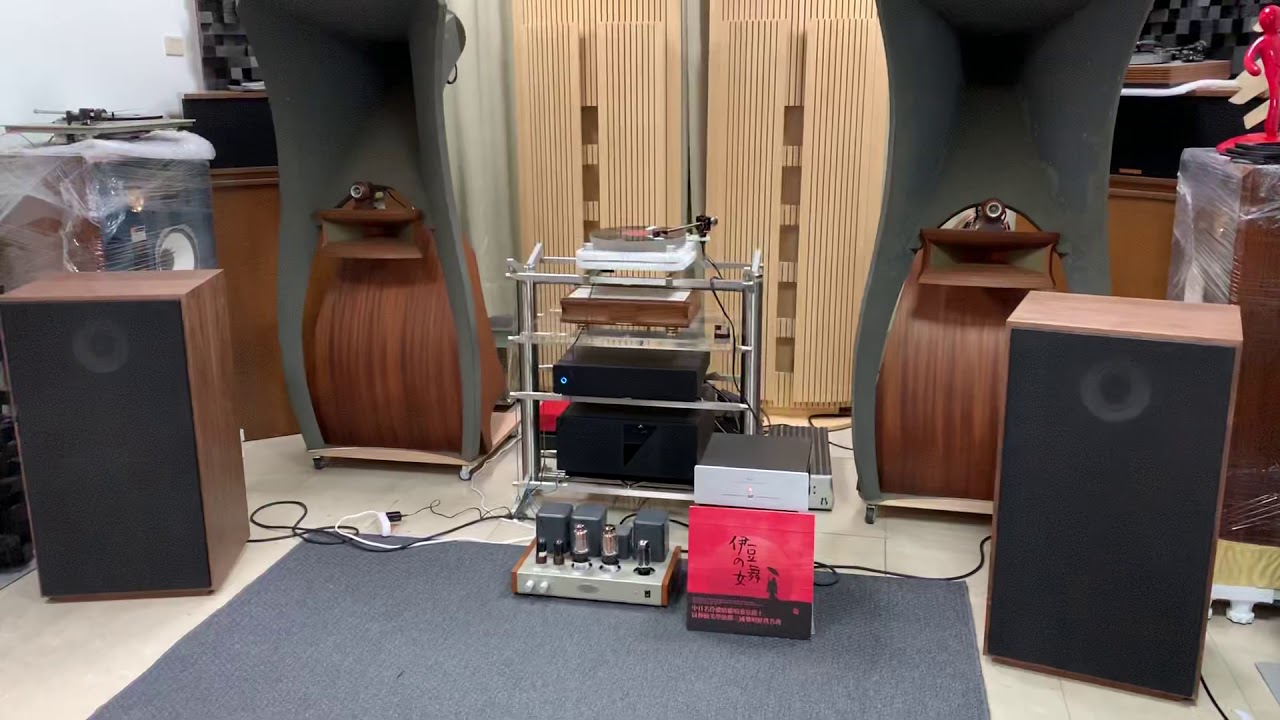 Tien audio Nephite turntable with Lowther Japanese folk song