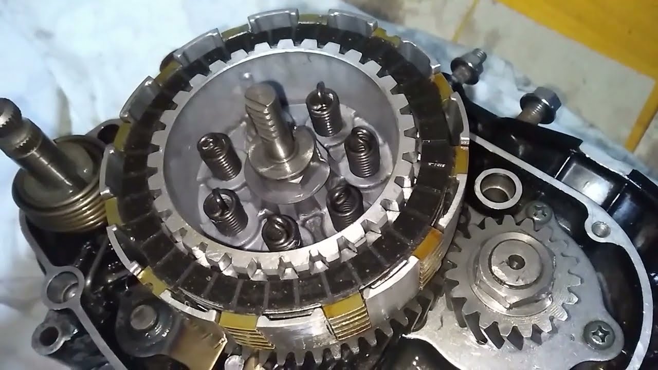 PROYECTO SUZUKI TS 185 ER - CAPITULO 6 - ARMAMOS PIÑON DEL CIGÜEÑAL Y SU EMBRAGUE.