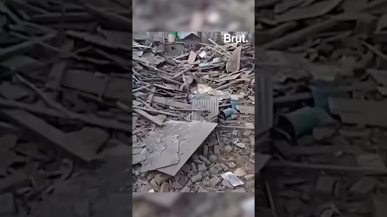 The Pulwama residence of Dr. Umar Un Nabi, the bomber in the Red Fort blast, was demolished.