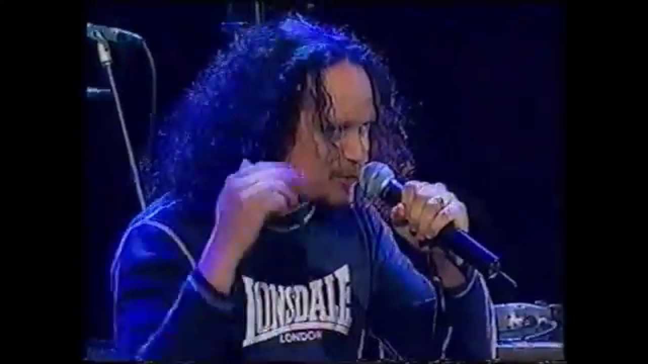 the Screaming Jets, C'mon.  Live-Footy Show 2002