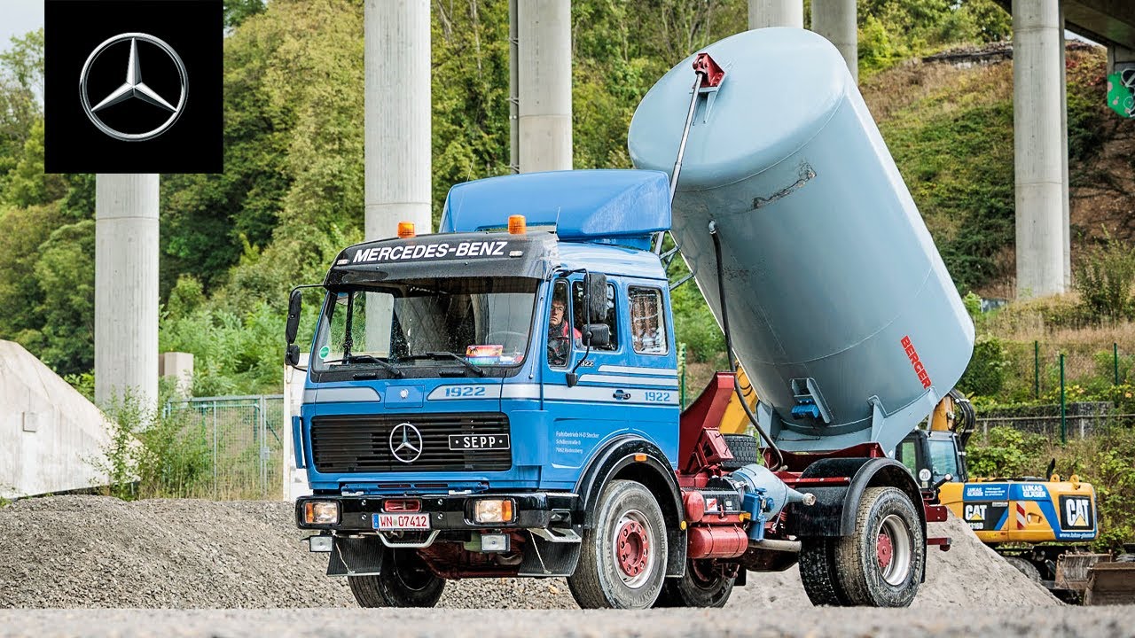 Hans-Dieter and his NG 1622 K with silo body | Mercedes-Benz Trucks