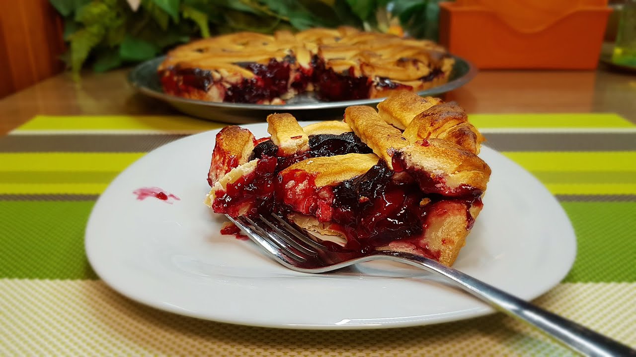 Просто пальчики оближешь! Вкусный вишневый пирог на песочном тесте!