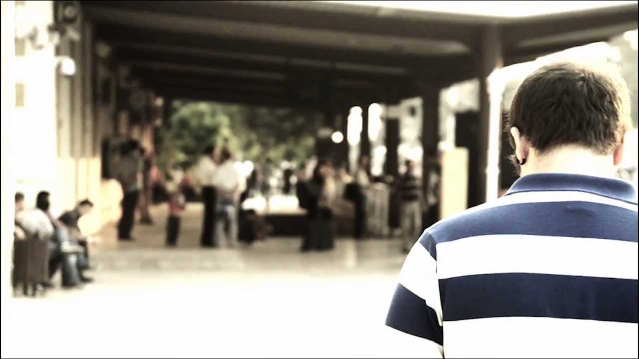Different - Her Aşk Bitermiş