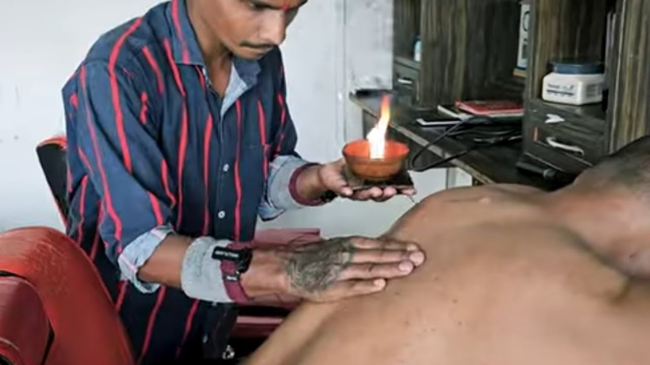 Master Cracker Camphor Oil Tok-Sen Massage Asmr | Street Barber | Acupressure Barber