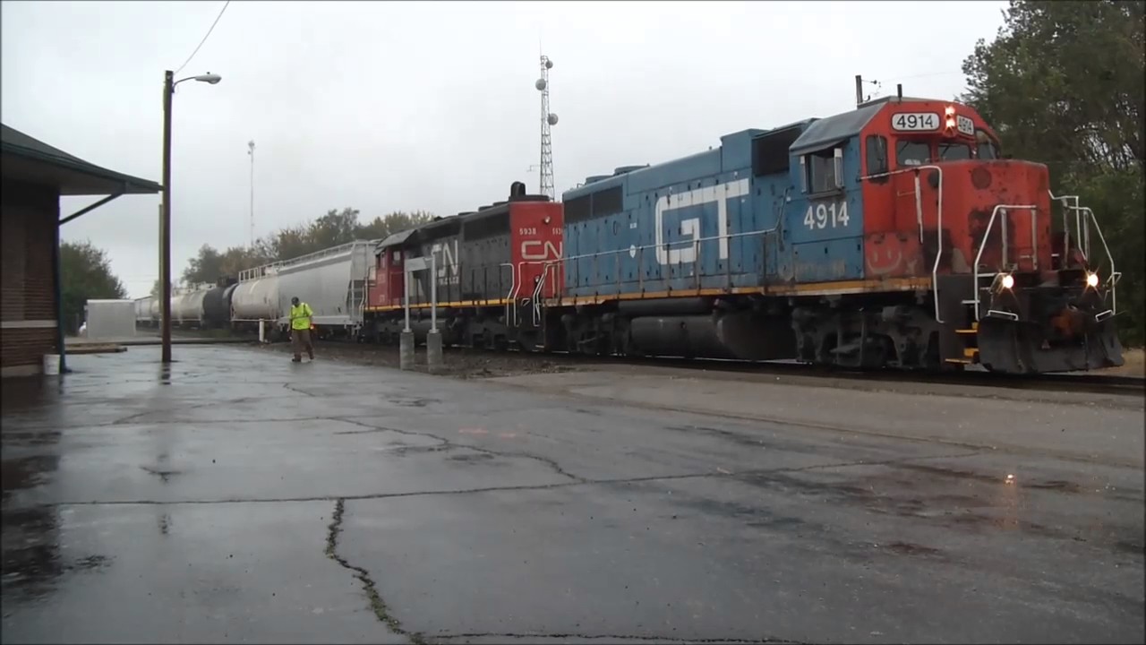 Illinois Railfanning: Effingham and its Effing Trains