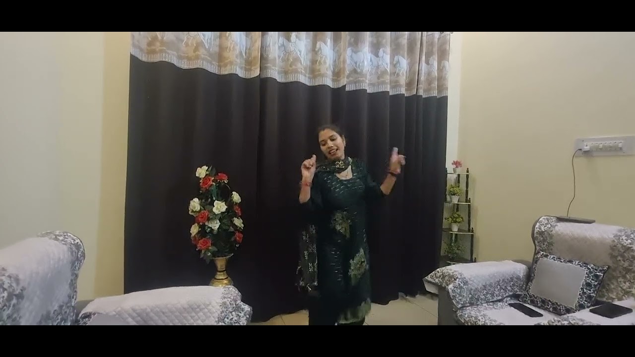 Enjoyment kya baat hai @Ektakirtanmandli08😍👍🏻💃💃💃💃💃💃❤️❤️ 