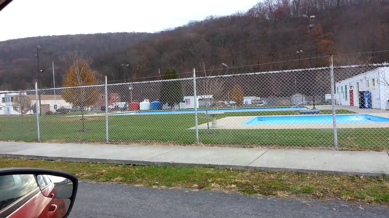 My drive down South Main Street in Keyser, West Virginia on November 23, 2012 at 2:03pm