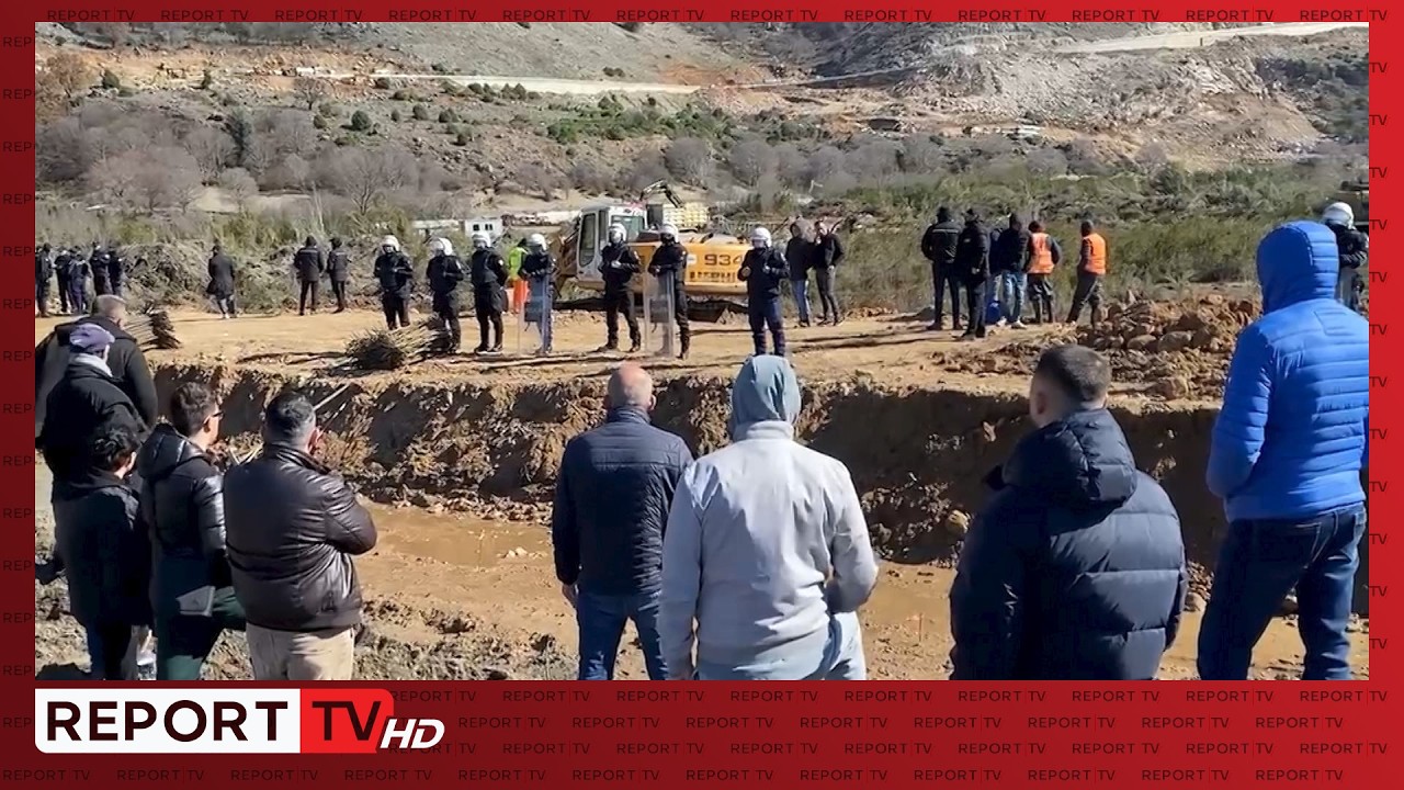 Nga Vlora e Mallakastra në protestën kundër resortit të Bashkim Ulajt, banorët: 'Ky oligark po…
