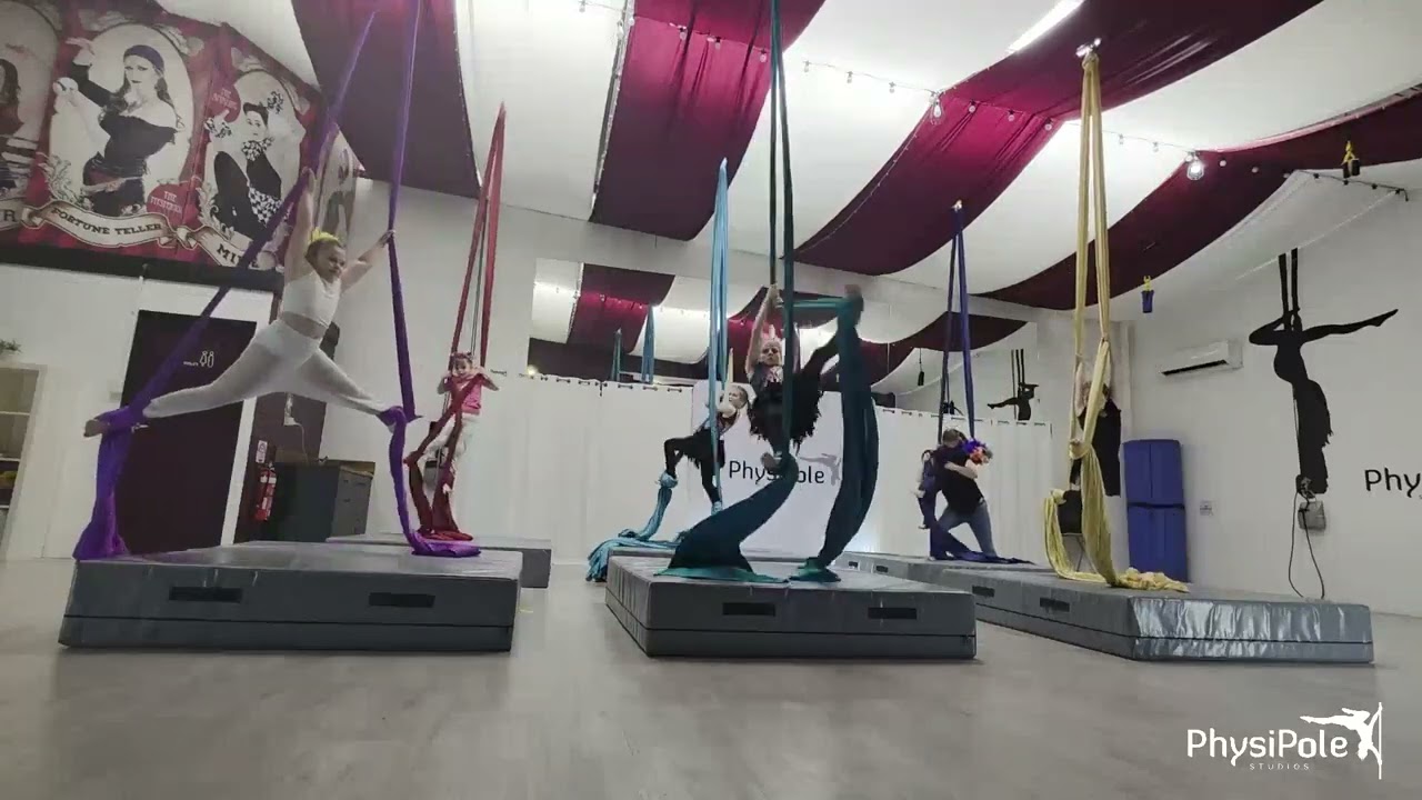 Wednesday Kids Silks