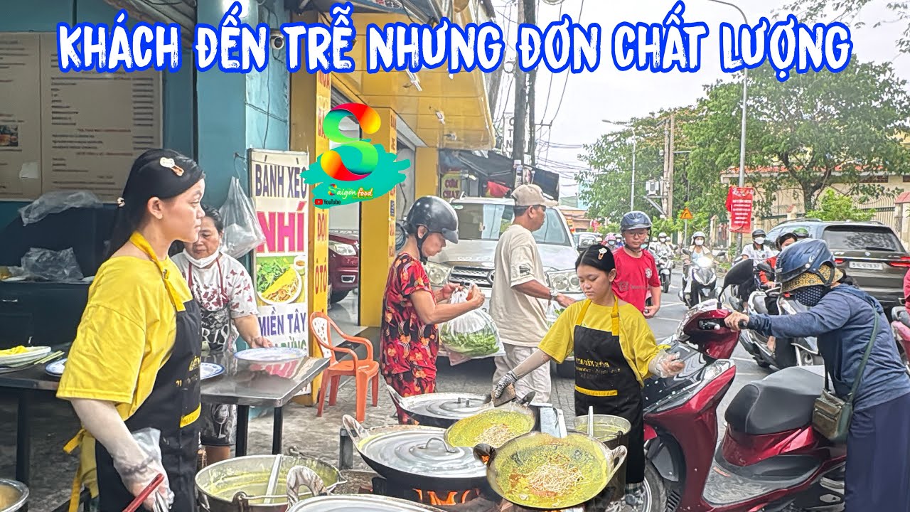 🟢Toàn cảnh nhộn nhịp khách bất ngờ đến mua bánh xèo mang về nhưng chất lượng