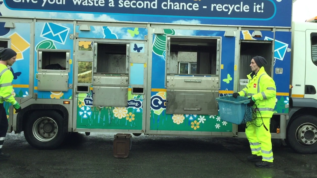 Isle of Anglesey County Council: collection of all recycling on a single vehicle