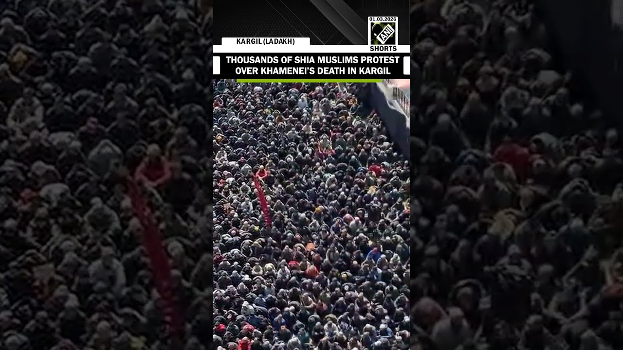 Thousands of Shia Muslims protest over killing of Iran&rsquo;s Supreme leader Khamenei killing in Kargil