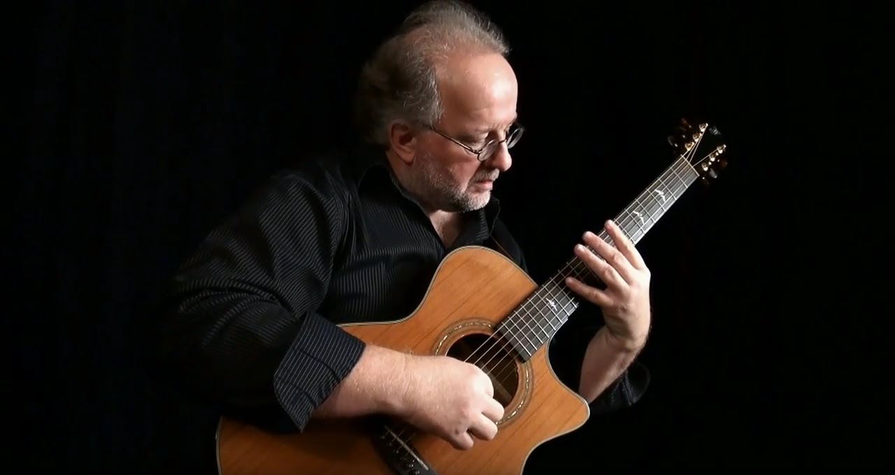 44. HORIZONS (Steve Hackett - Genesis 1972) by GINO FILLION / Guitar : FURCH OM-23 + LESLIE