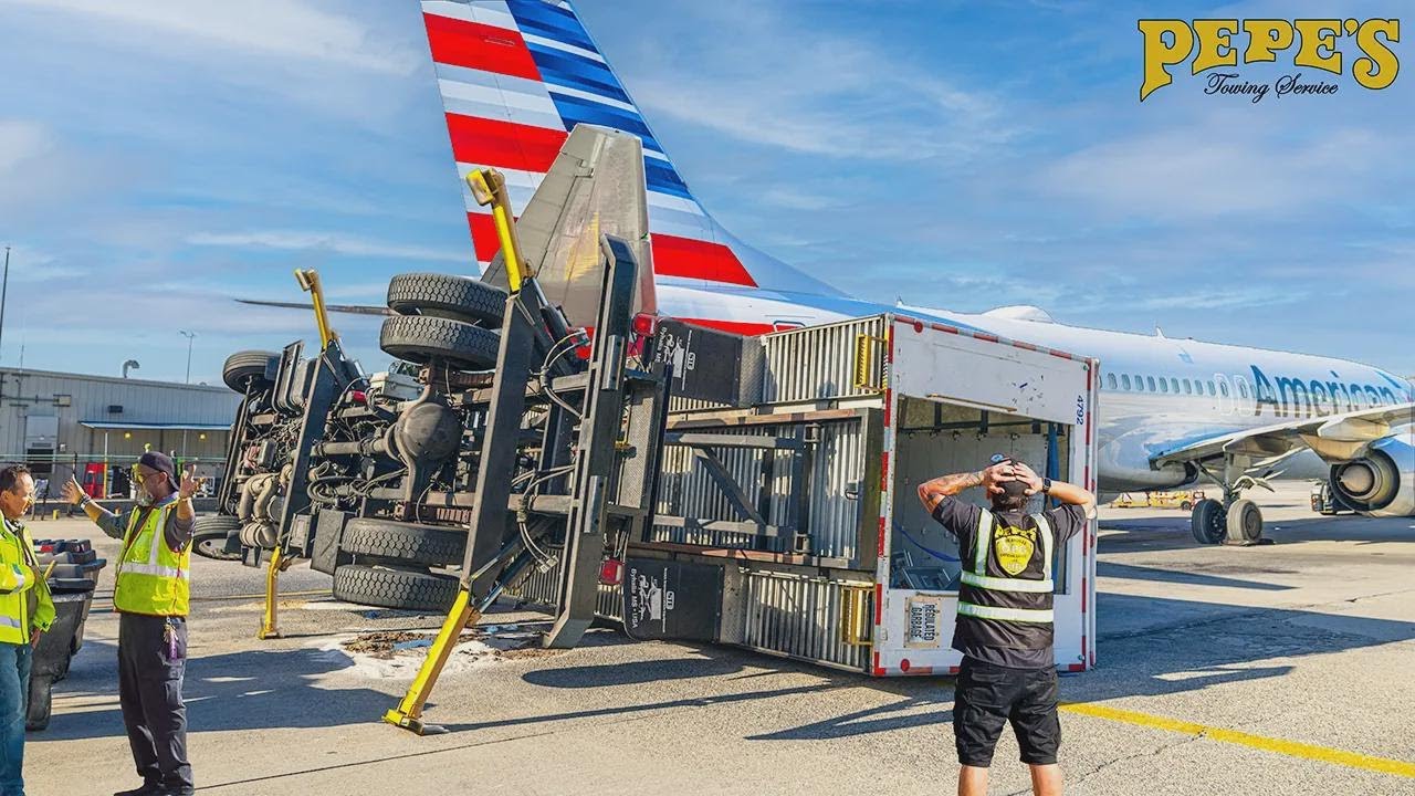 Avião Colide com Caminhão em Aeroporto de Los Angeles