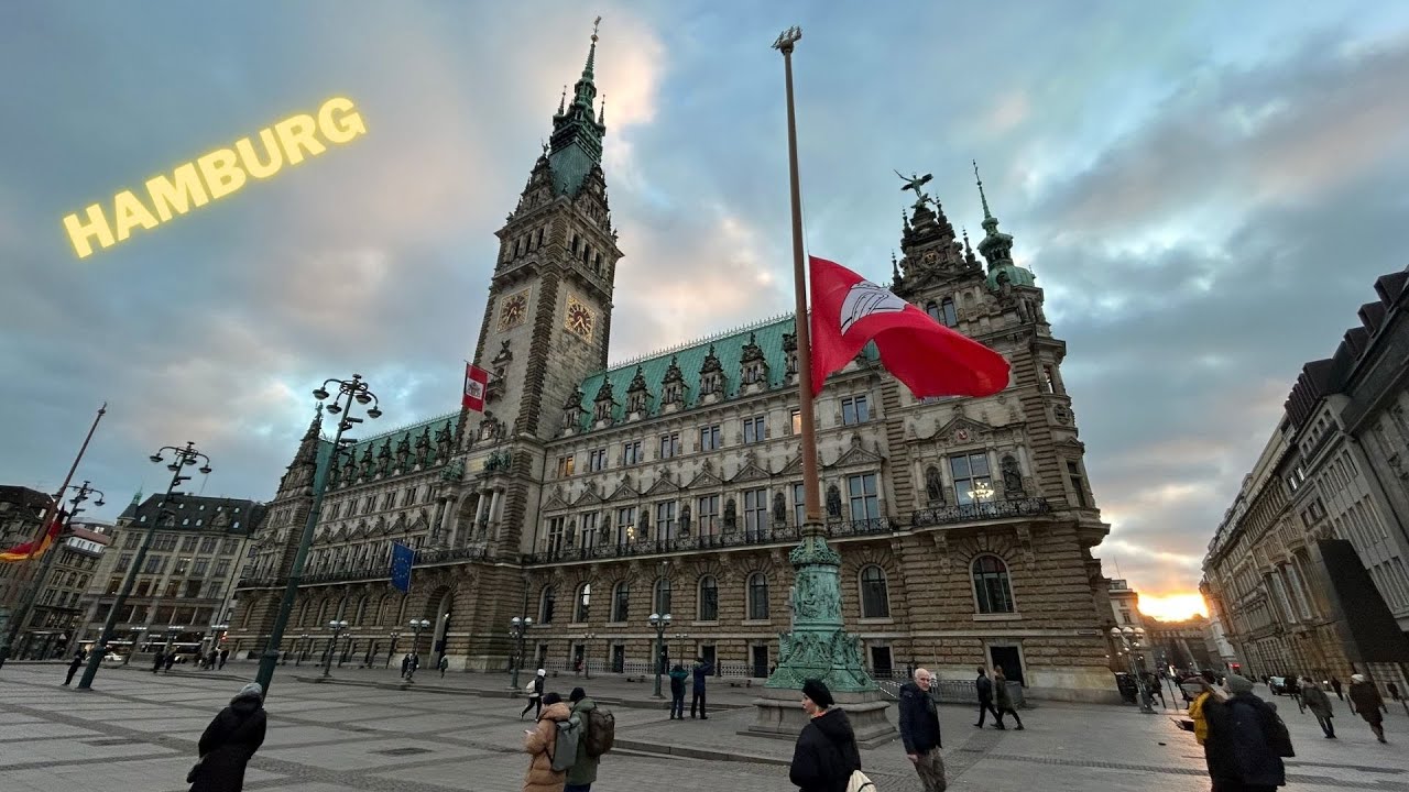 Hamburg Rathaus ve Çevresinin Gezisi
