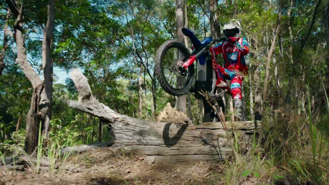 RFN Warrior Pro E15 Plus Hard Enduro!