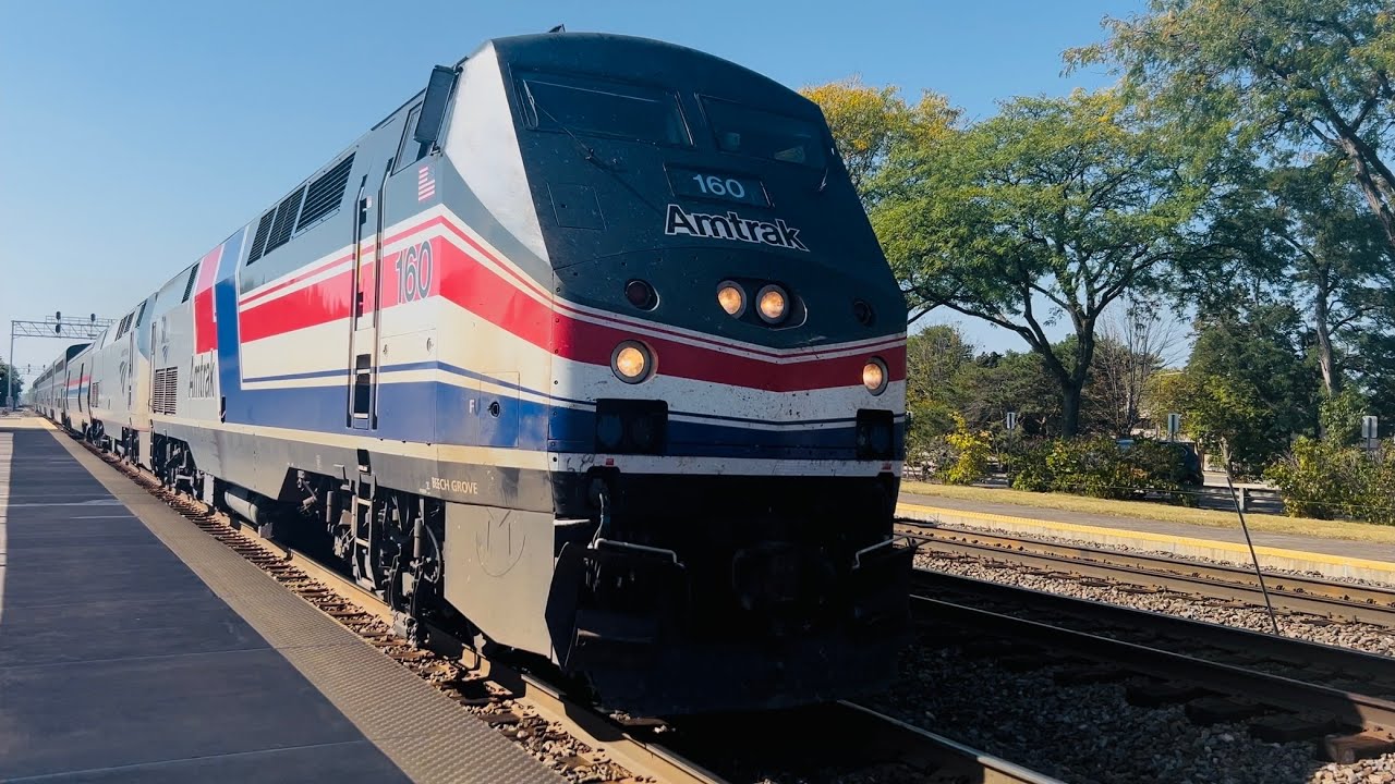 Naperville Railfanning 9/28/25! Ft: Metra F40PH-3 #116, and Amtrak Pepsi Can #160 leading SWC #4!
