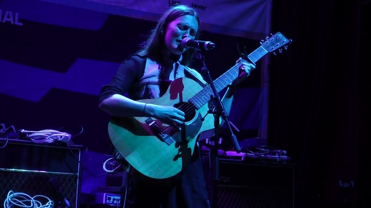 Ellie O'Neill @ Rae's - 10 Sep 2025 - Bohemia
