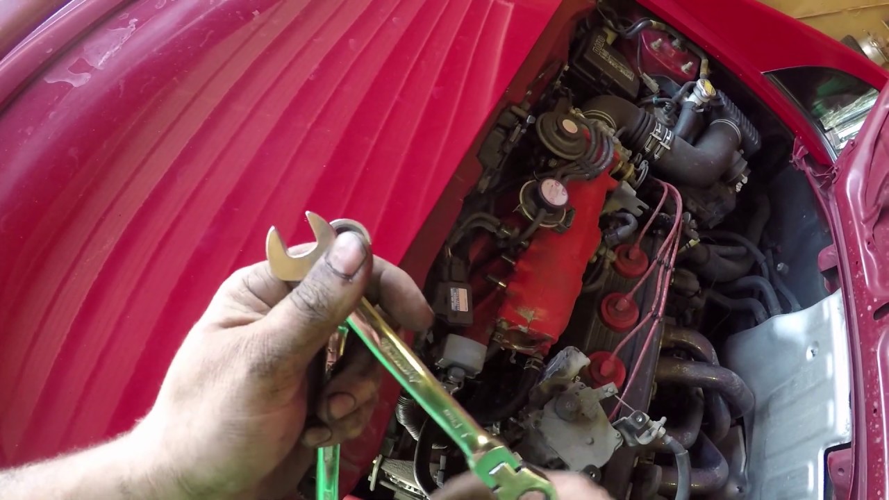 How to change a MR2 alternator