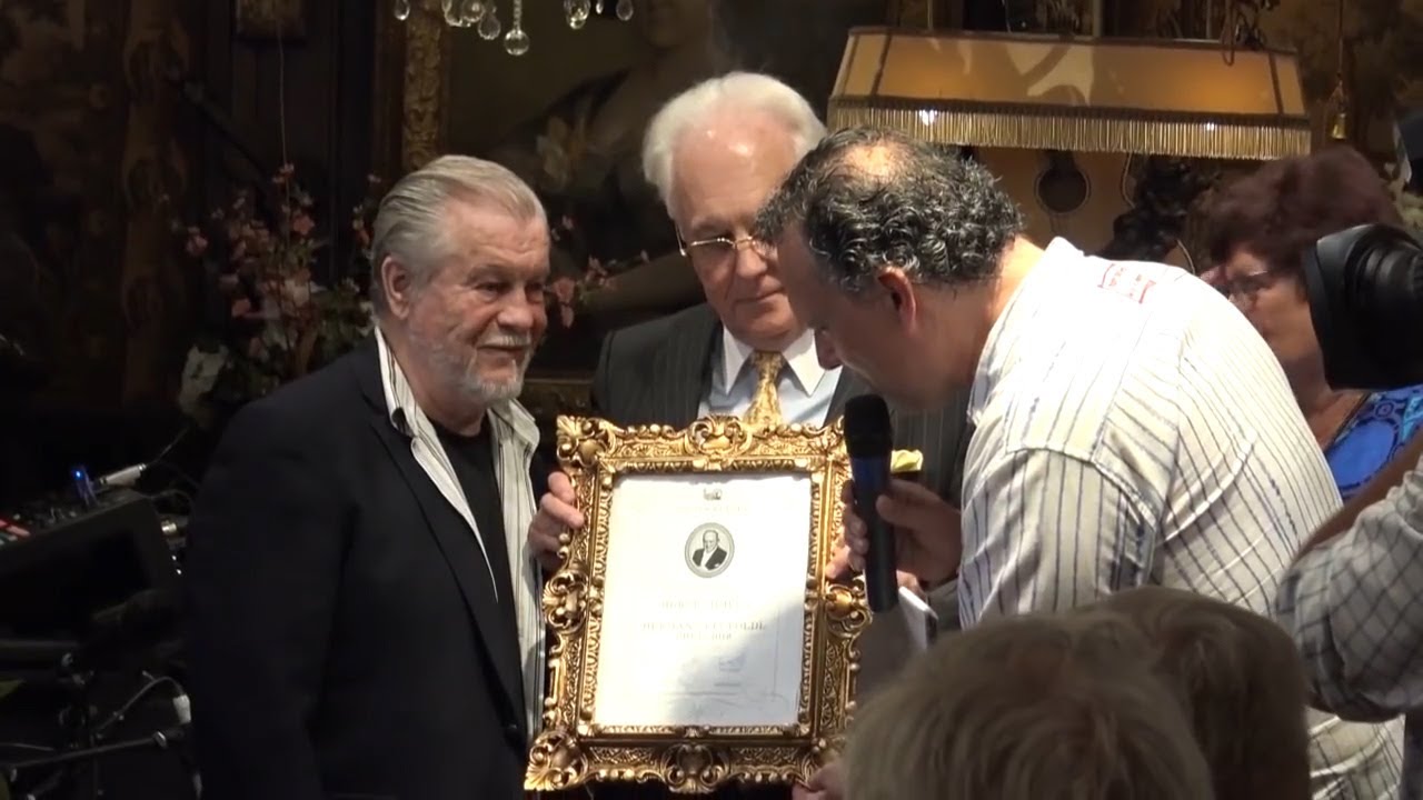 In Memoriam HORST CHMELA
