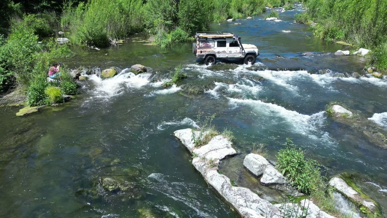DEFENDER ONE DEEP RIVER | Land Rover Defender crossing rivers