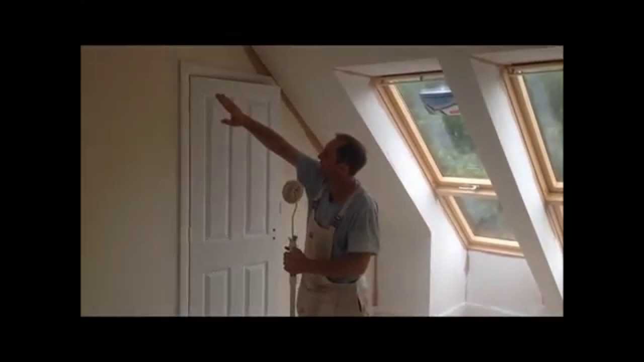 How to use a corner or doughnut roller for ceiling lines