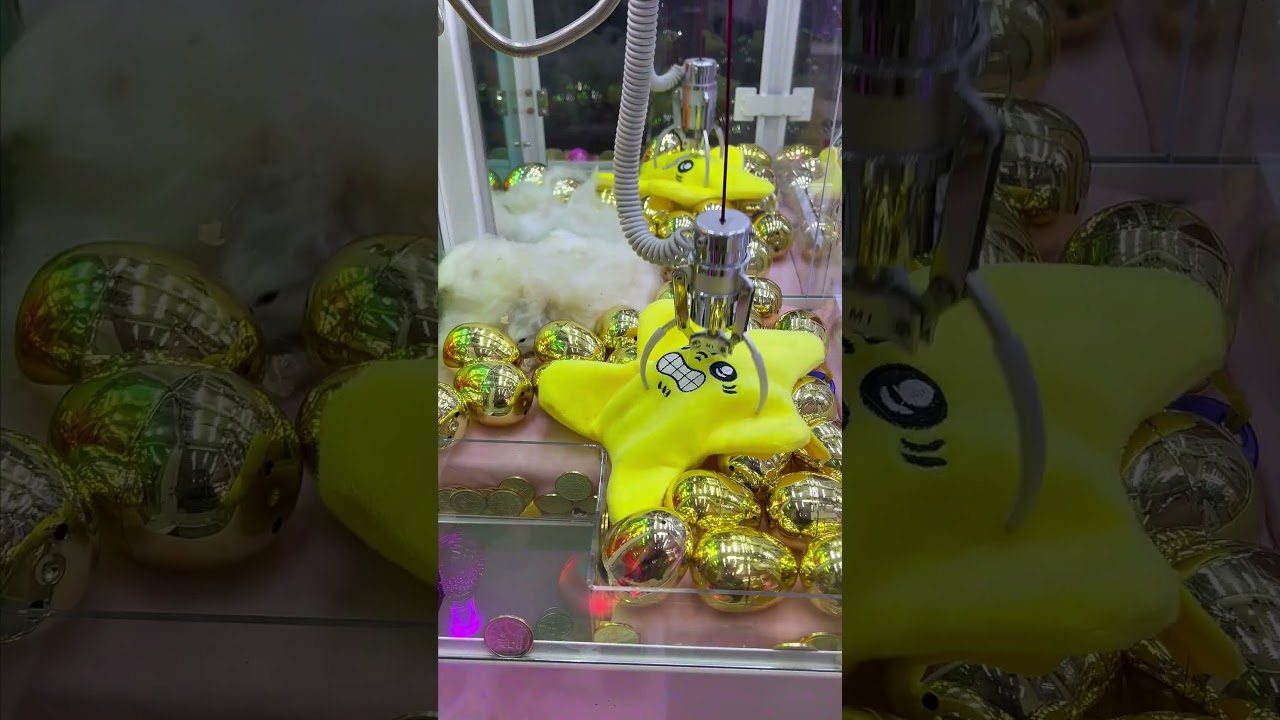 This Claw Machine Is Totally Insane Part 7 #clawmachine #arcade
