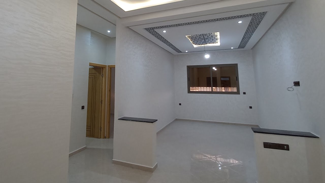 90 متر سفلي بالكراج جوج واجهات حد السوالم 0766783012