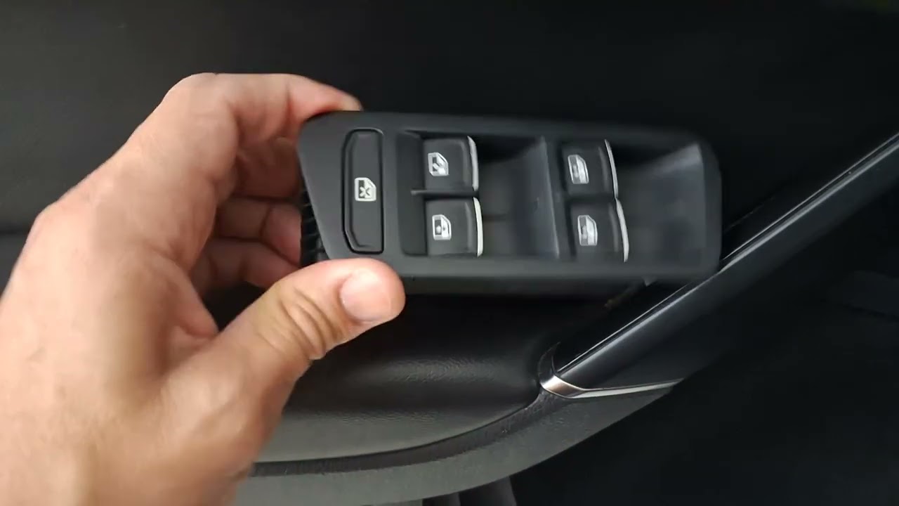 Como trocar o comando de botões dos vidros da porta do golf mk7 de forma fácil.