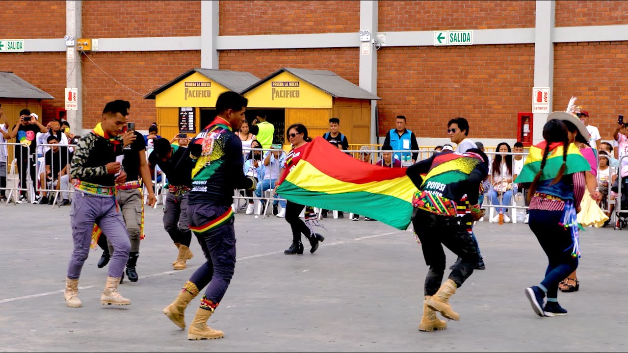 TAKANAKUY PERU VS BOLIVIA  BAILE HUISCHUPAS EN LIMA - PERU