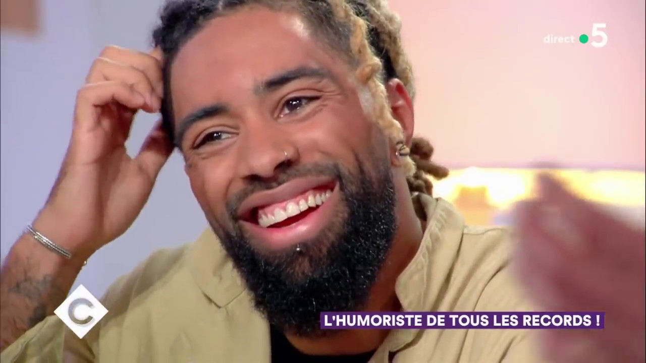 Fary, l'humoriste de tous les records ! - C à Vous - 27/02/2019