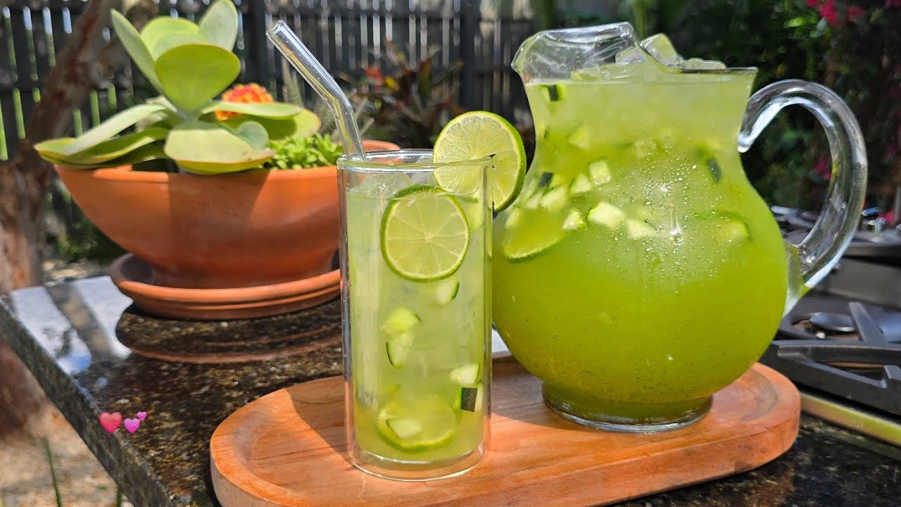 How to Make Agua de Pepino con Limon / Cucumber Lime agua Fresca ❤️