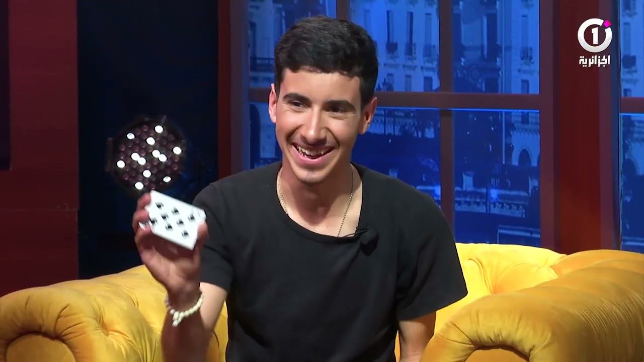 بلال في ألعاب الخفة في البلاطو وياسمين مع هناء ما فهموا والوا 🤹🎇😱😱