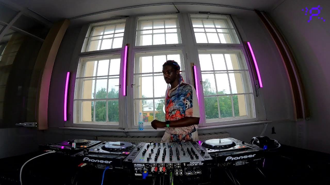 PATTERN: Selection 99 -  VSK Invites  - Deepneue - 6PM
