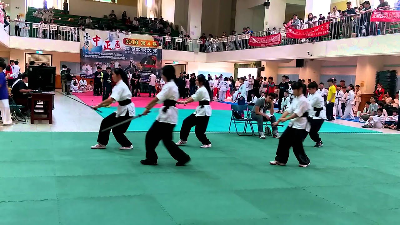 尖山國中武藝 -巨闕劍