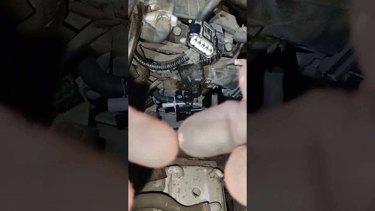 2013 Honda CRV how to remove vapor purge solenoid
